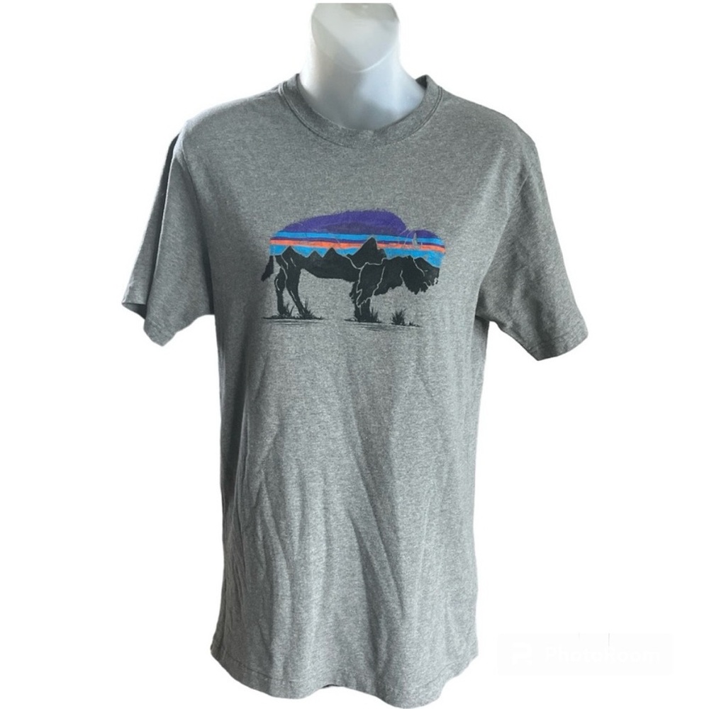 Patagonia Responsibili-Tee Bison Graphic Gray T-Shirt Size Small